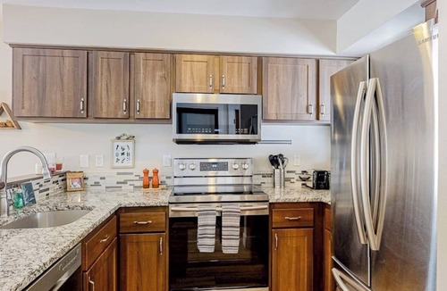 Eagle-Vail House | Golf Course Condo with Gas Fireplace, WiFi & Deck with Mountain Views