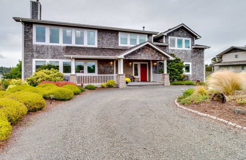 Gearhart House | Golf-front home with ocean view & shared tennis - walk to beach