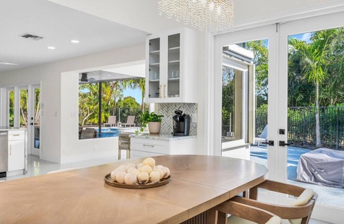 Delray Beach House | Gorgeous Modern Beach Pool House Sleeps 8 Central