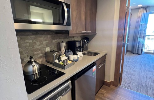 Peak 8 Resort | Grand Colorado on Peak 8 two bedroom Colorado Residence - sleeps 8