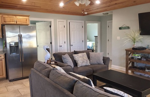 Hackberry House | Hackberry Hideaway I Water View On Lake Calcasieu