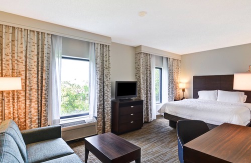 Boynton Beach Hotel | Hampton Inn & Suites Boynton Beach