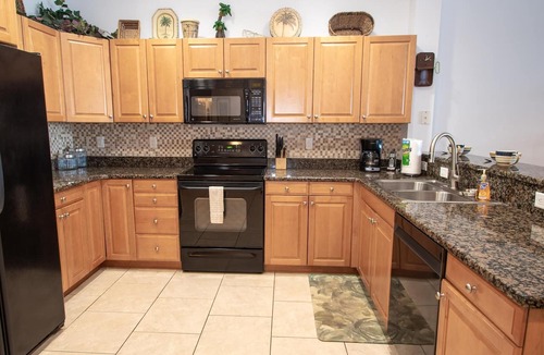 Clearwater Beach Condo | Harborview Grande 202 Pet Friendly Waterfront Condo