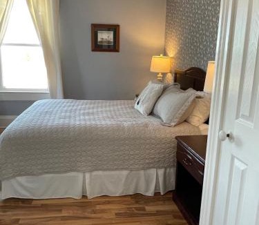 Smiths Cove Bed & Breakfast | Harbourview Inn