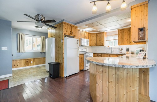 Tobermory Cabin | Harbourview - Ultimate Tobermory Getaway