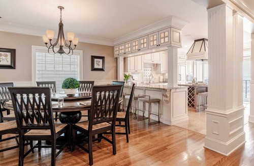 East Queen Anne House | High-End City Home w/ A L L the amenities!
