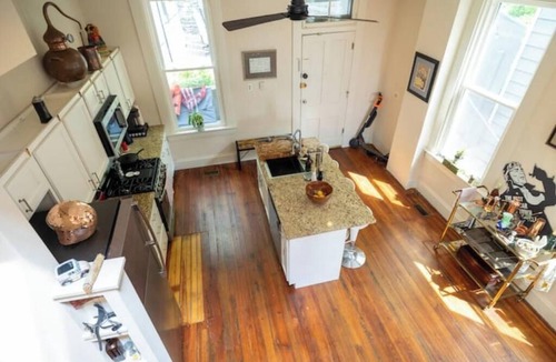 CUF Apartment | Hillside Hideaway