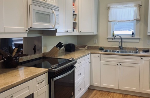 Boynton Beach House | Historic Captain Kenny's House - SCUBA, Family Friendly, Marina & Dining