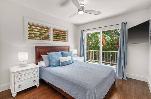 Hanalei House | Hoaloha- Few Steps to Hanalei Bay+AC & Hot Tub
