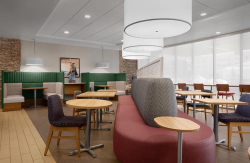 Midtown Anchorage Hotel | Home2 Suites by Hilton Anchorage/Midtown