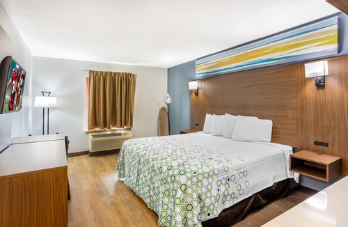 Witmer Hotel | HomeTowne Studios by Red Roof Lancaster
