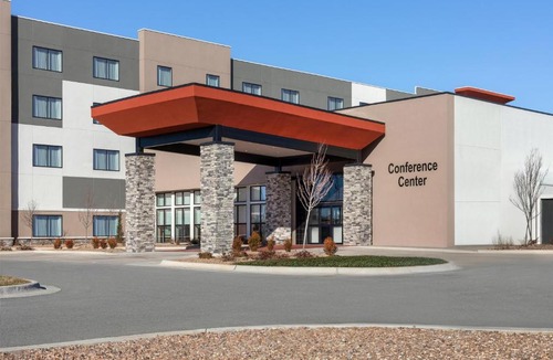 Wichita Hotel | Homewood Suites By Hilton Wichita Airport