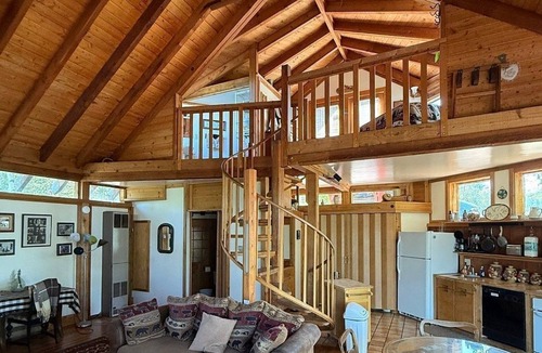 Cripple Creek Cottage | Honeymoon Cozy Cottage
