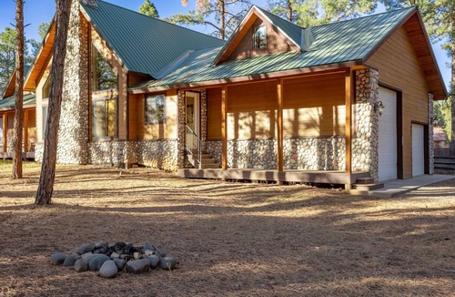 Pagosa Springs House | Hot tub, Gorgeous Cabin, Close to Lake!