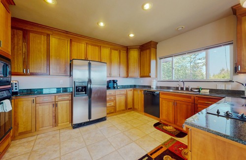 Union House | Inviting home with hot tub, water view, fireplace, pool table, & W/D