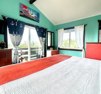 Pupukea House | Kalani Hawaii Private Lodging