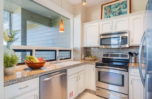 Napili Condo | Kapalua Bay Villa 33G2 Renovated 1BD OceanFront Villa w Pool AC