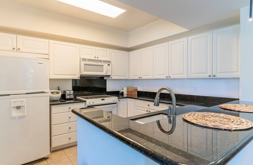 Ko Olina Condo | Ko Olina Kai 1033A: Spacious 2BR, Near Golf & Lagoons, Private Lanai