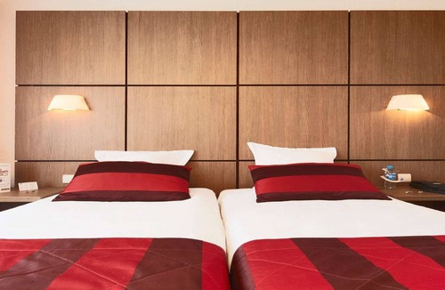 Secteur 3 Hotel | Kyriad Grenoble Centre