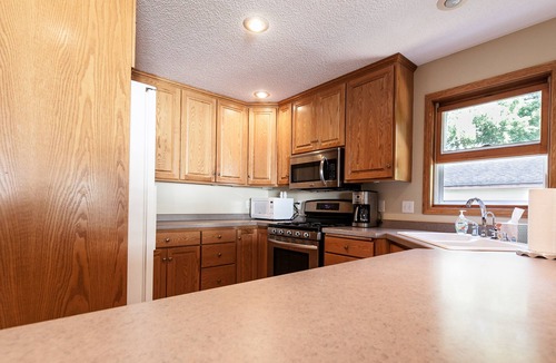 Alexandria House | Lake Ida Quiet Getaway License #1807