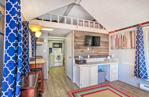 Breckenridge Cottage | Lakefront Breckenridge Cabin: 6 Mi to Ski Resort!