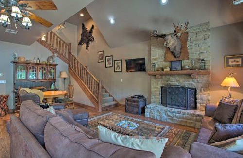 Chico House | Lakefront Chico Haven w/Multi-Level Private Dock!