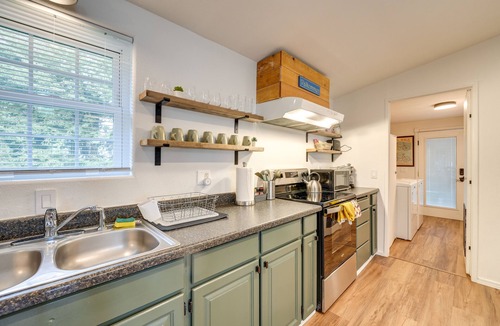 Clear Lake House | Lakefront Mount Vernon Home w/Private Dock!