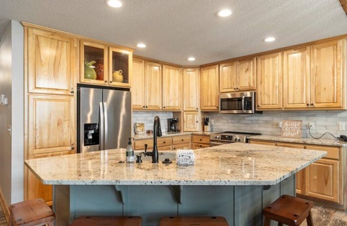 Nisswa House | Lakefront Townhome | 6BR | Man Cave + Lake Views