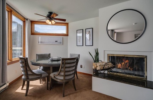 Lakeside Village House | Lakeside 1481 by SummitCove Lodging in Colorado
