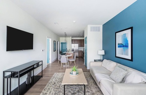 Wilmington Apartment | Landing | Modern 1BD, Pool, Clubhouse