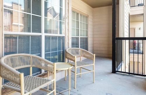 Southbelt/Ellington Apartment | Landing | Modern 2BD, Gym, Clubhouse