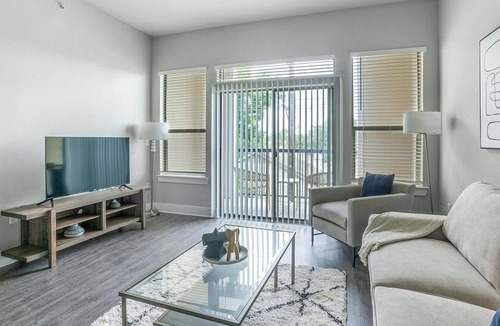 Nassau Bay Apartment | Landing | Spectacular 2BD, Pool, Clubhouse