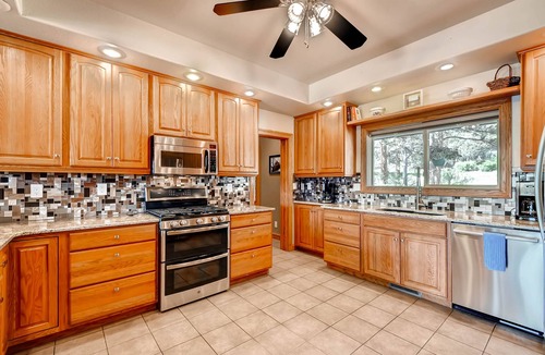 Estes Park House | Large Fun-Filled Family Mountain Home