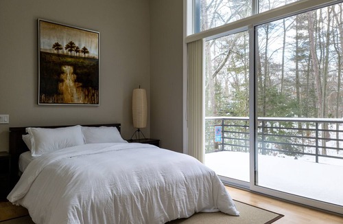 Grand Bend Cottage | Large Modern/Rustic Cottage-Walk to Private Beach