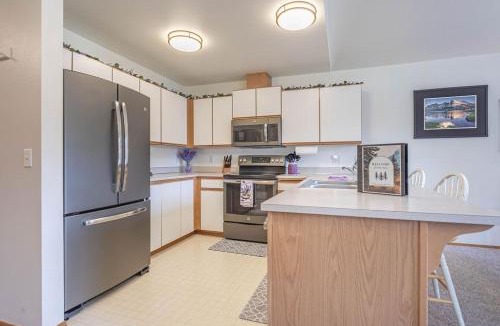 Downtown Leavenworth Apartment | Lavender Haus - Walk to Downtown Leavenworth - The Alpine Village Collection