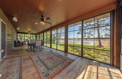 Crosby Cabin | Lazy Loon Oasis - Spacious Luxury 5-bedroom cabin walkable to Crosby with AC