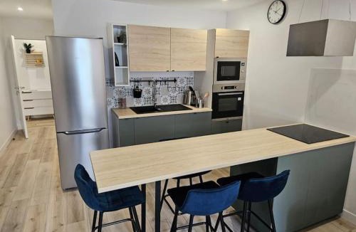 Saint-Priest Apartment | Le 14B RDC
