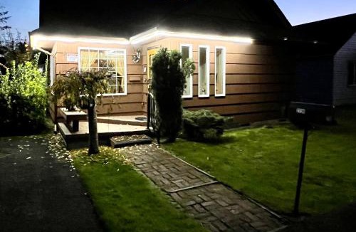 Aberdeen House | Leah's Homestay in Hoquiam