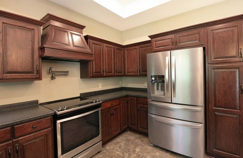 Albany House | Legacy Oaks at Boulder Creek Lodge - Luxury & Comfort - Home on 30 private acres