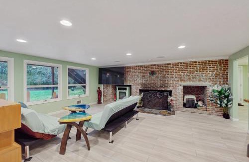 Long Beach House | Light & Leisure