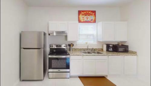 Rosita South House | Lucky Condos