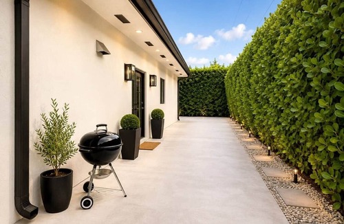 Miami Lakes House | Luxe Miami Lakes Retreat Near FIFA World Cup Stadium