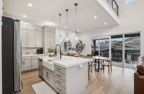 Deer Mountain House | Luxury Mountain Modern Townhome | Deer Valley Views + Jordanelle Access