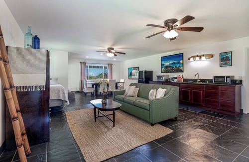 Pupukea House | Luxury | North Shore Oahu 4 Bed 4.5 Bath Private Beachfront Gated Retreat