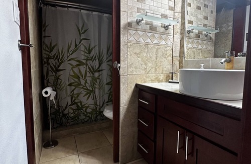 Kaunakakai Condo | Magic at Molokai. Come enjoy a nice relaxing, quiet island. Escape reality.