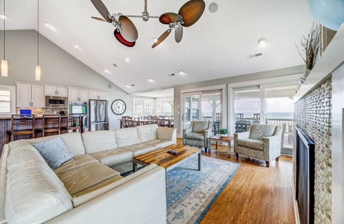 Kill Devil Hills House | Magnolia Cay | Oceanfront | Private Pool, Hot Tub, and Dog Friendly