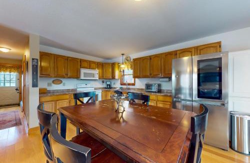 Jay House | Marlin