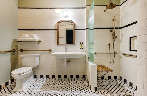 Lower Queen Anne Hotel | MarQueen Hotel