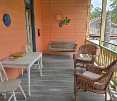 Mandeville Hotel | MarVilla Guest House
