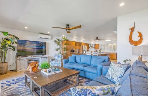 Historic Lahaina Front Street House | Maui Oceanfront 3 Bedroom Townhome Sleeps 8